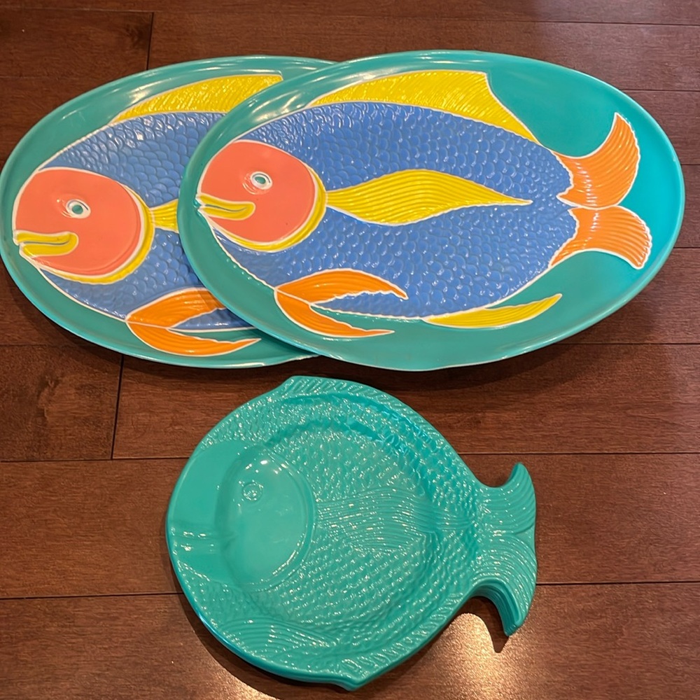 Fish platters and plates